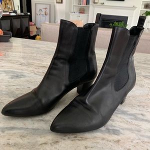 Black Gucci Boots Style 324194